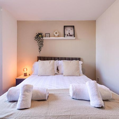 Stunning 1 Bed Apartment In The Heart Of Stockport Exteriér fotografie